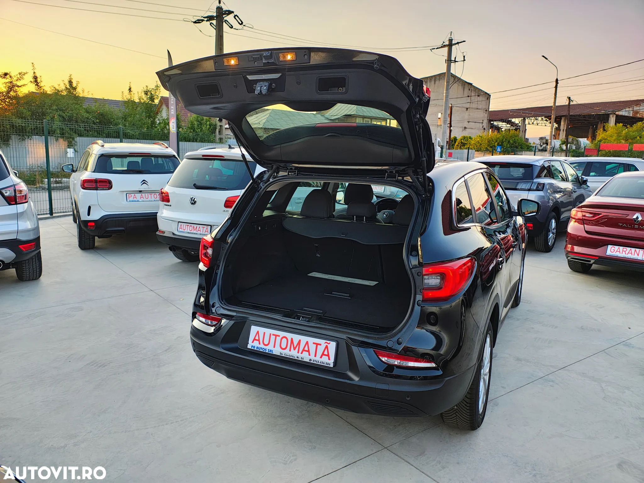 Renault Kadjar BLUE dCi 115 EDC BUSINESS EDITION - 16