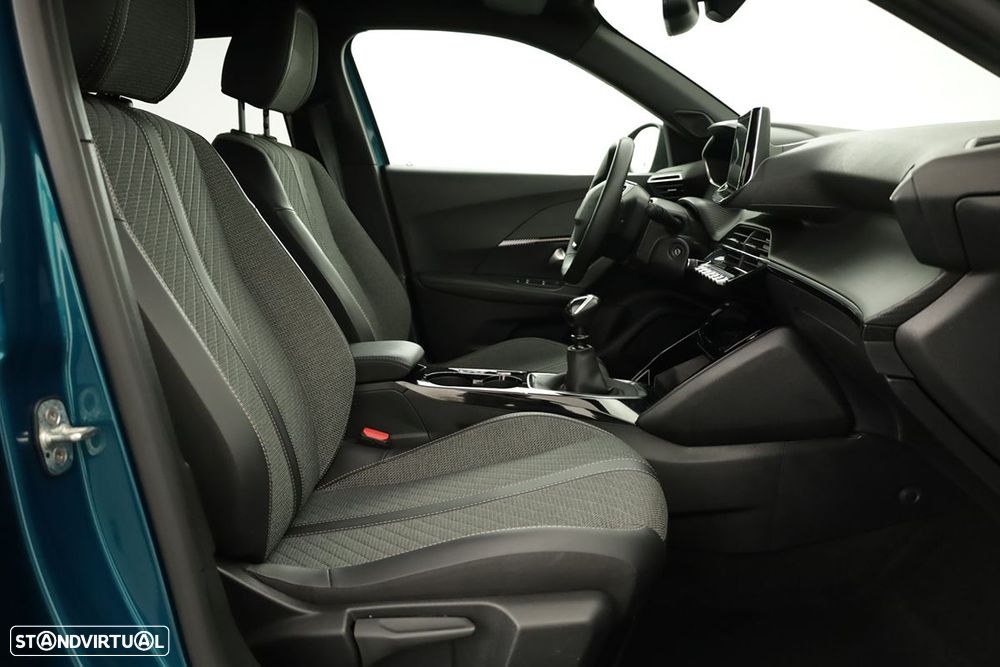 Peugeot 2008 1.2 PureTech Allure - 21