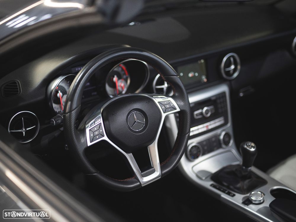 Mercedes-Benz SLK 250 d Aut. - 12