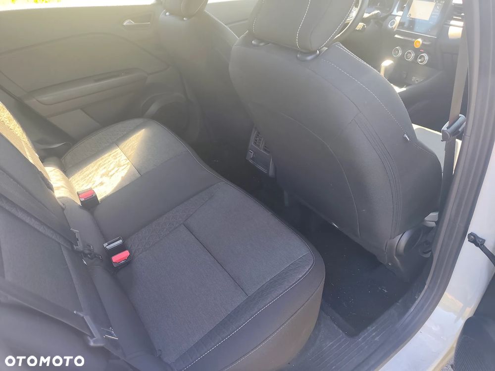 Renault Captur 1.6 E-TECH Full Hybrid 145 Zen - 7