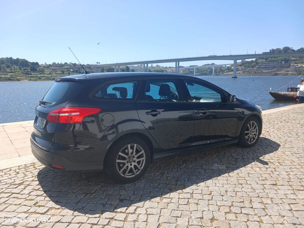 Ford Focus SW 1.5 TDCi Trend ECOnetic - 36