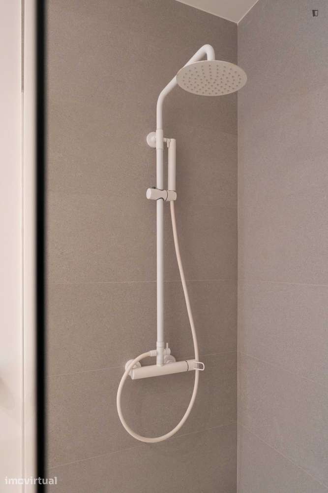 Apartamento com 1 quartos - localizado em Santo Ildefonso Porto - Grande imagem: 3/25