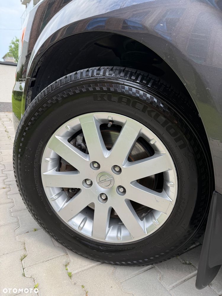 Chrysler Town & Country 3.6 Limited - 23