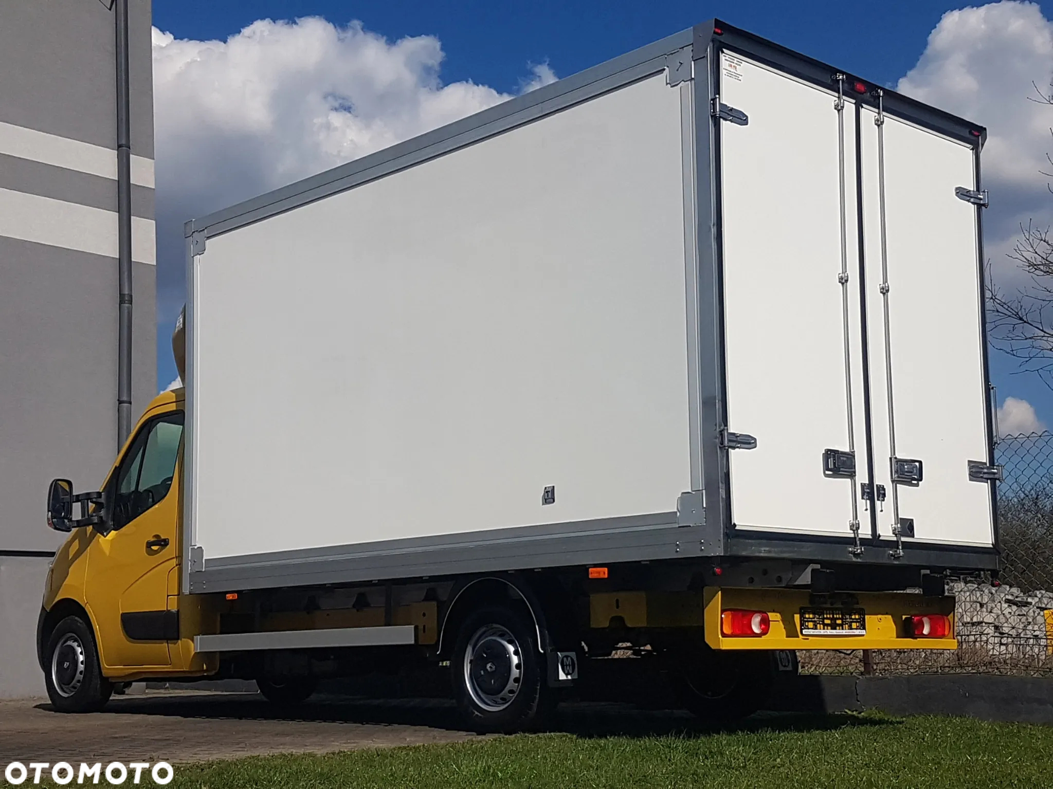Renault MASTER KONTENER 8EP 4,21x2,23x2,22 KLIMA KRAJOWY MANUAL  6-BIEGÓW - 27