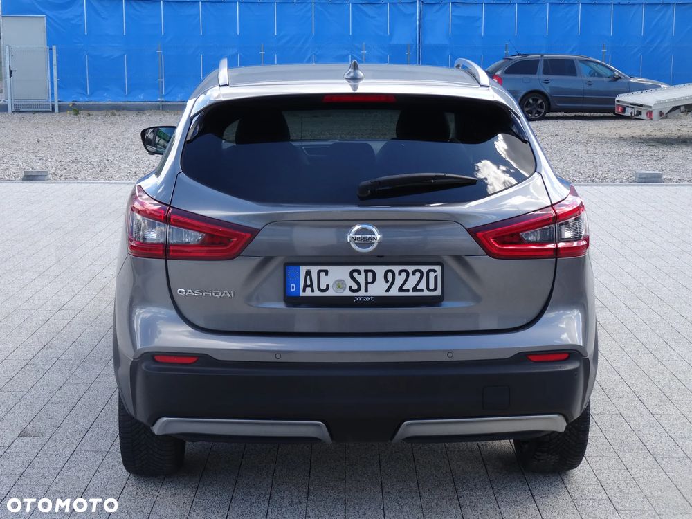 Nissan Qashqai 1.3 DIG-T N-WAY - 9