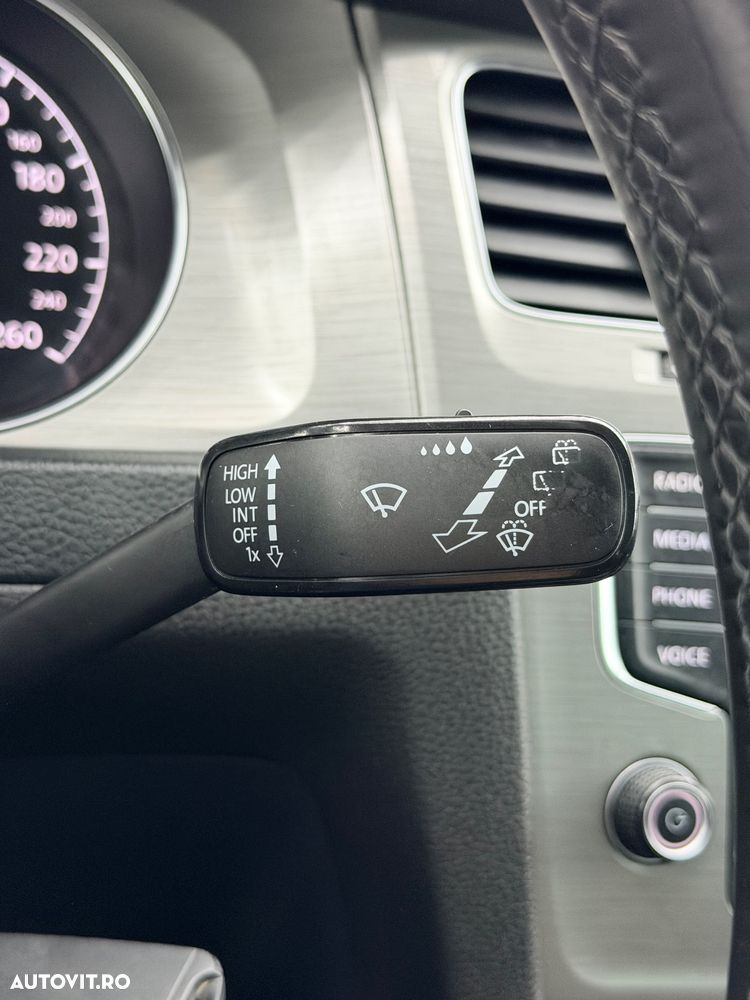 Volkswagen Golf 1.6 TDI BMT Trendline - 31