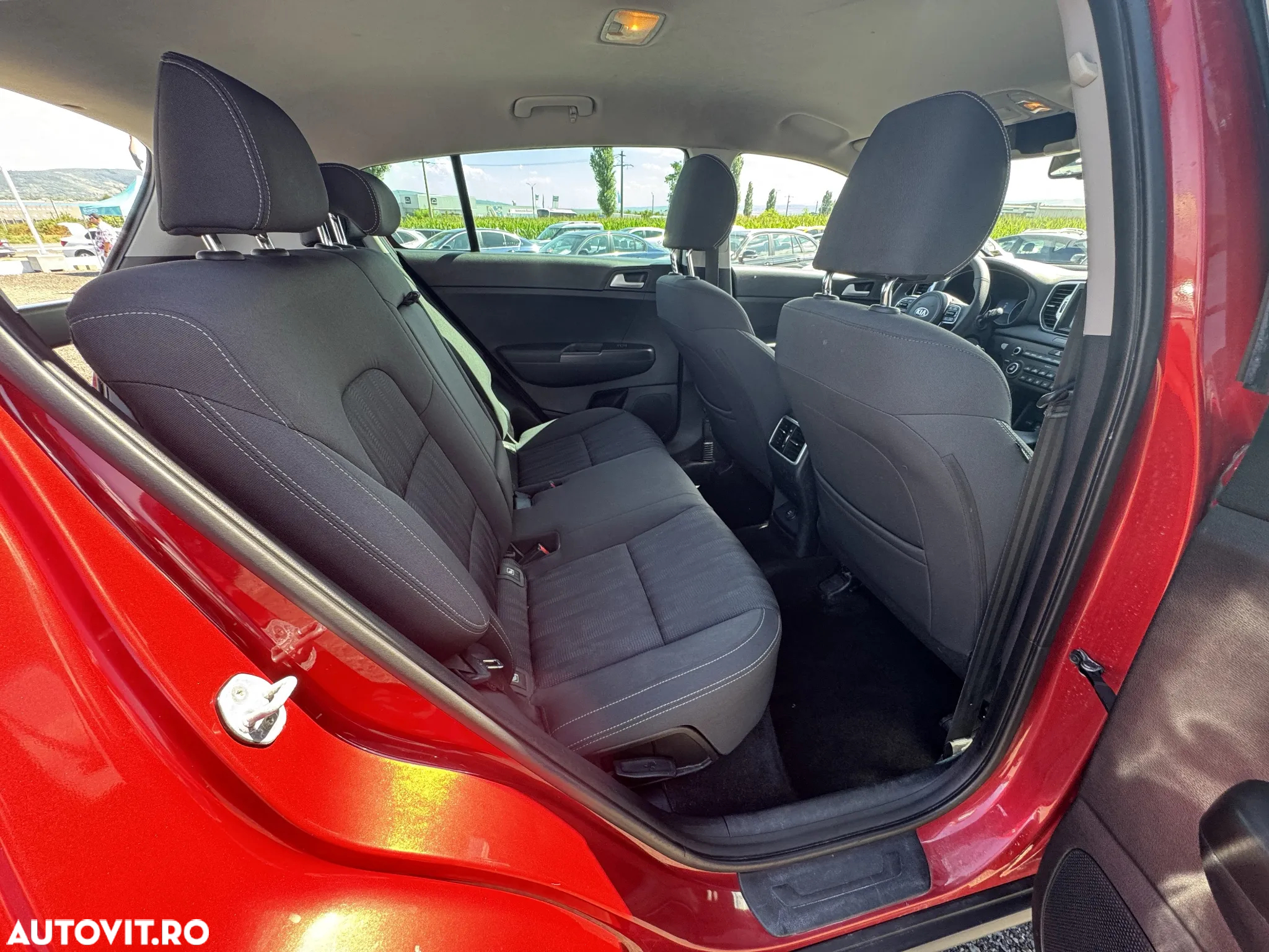Kia Sportage 1.7 CRDI 2WD ISG Aut. Spirit - 19