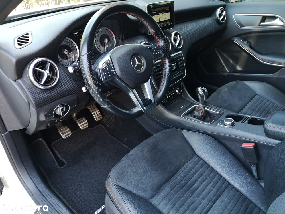 Mercedes-Benz Klasa A 200 AMG Line - 13