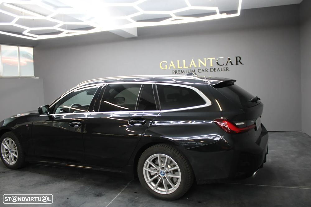 BMW 330 e Touring Pack M Auto - 3