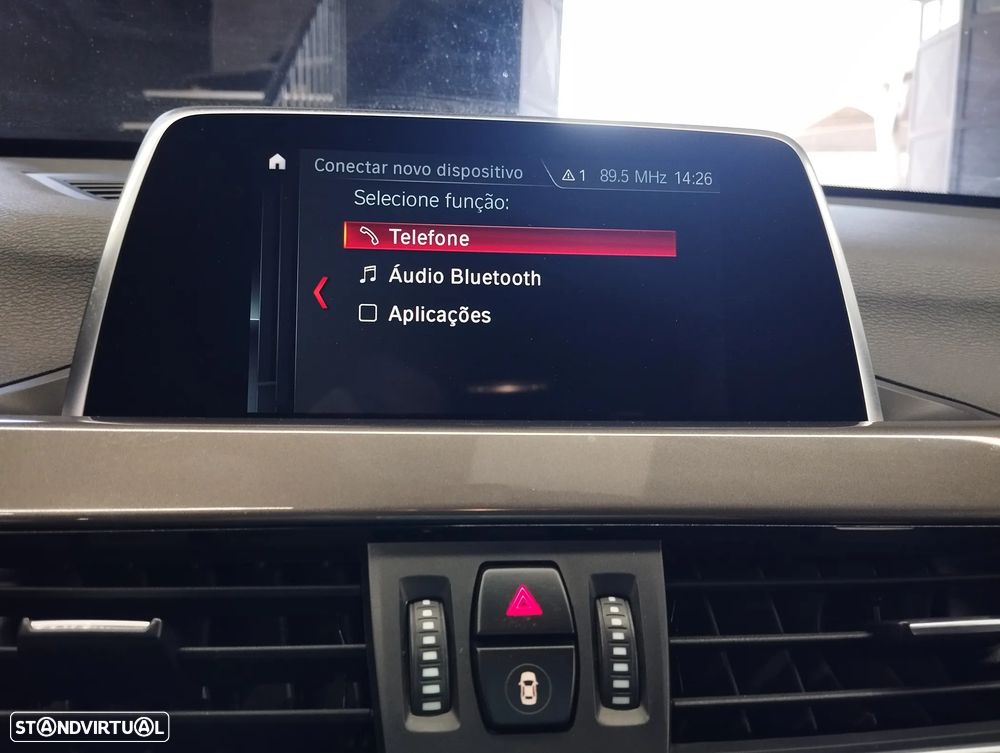 BMW X1 16 d sDrive Auto xLine — fotografia 31