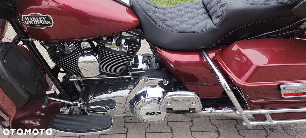 Harley-Davidson Touring Electra Glide - 15