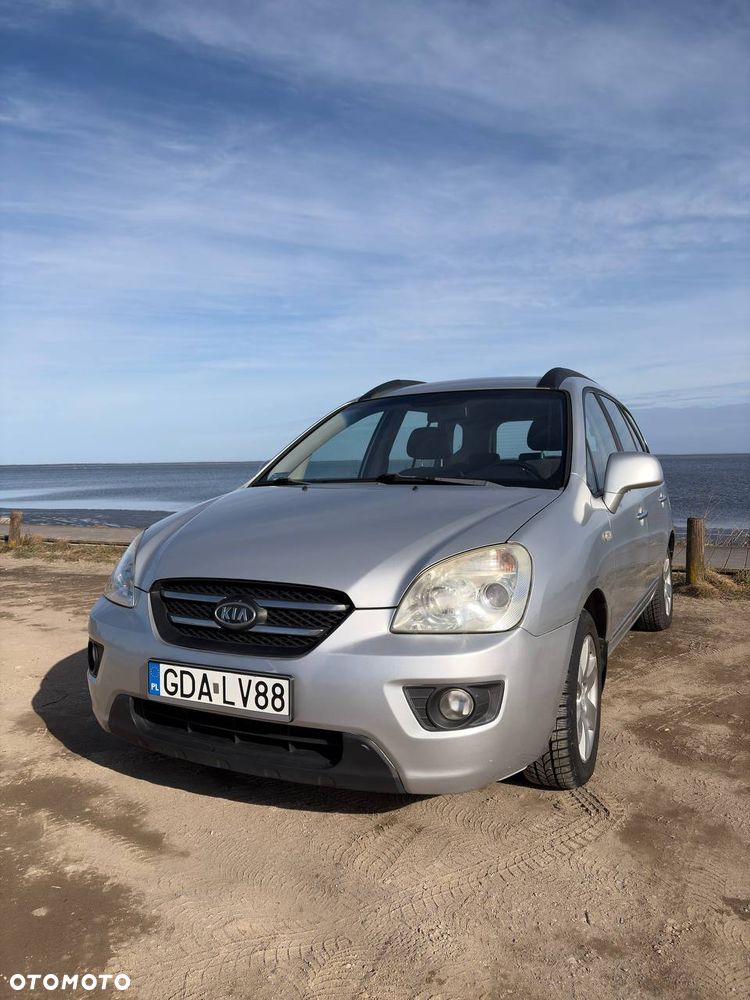 Kia Carens 2.0 CRDi Tour - 9