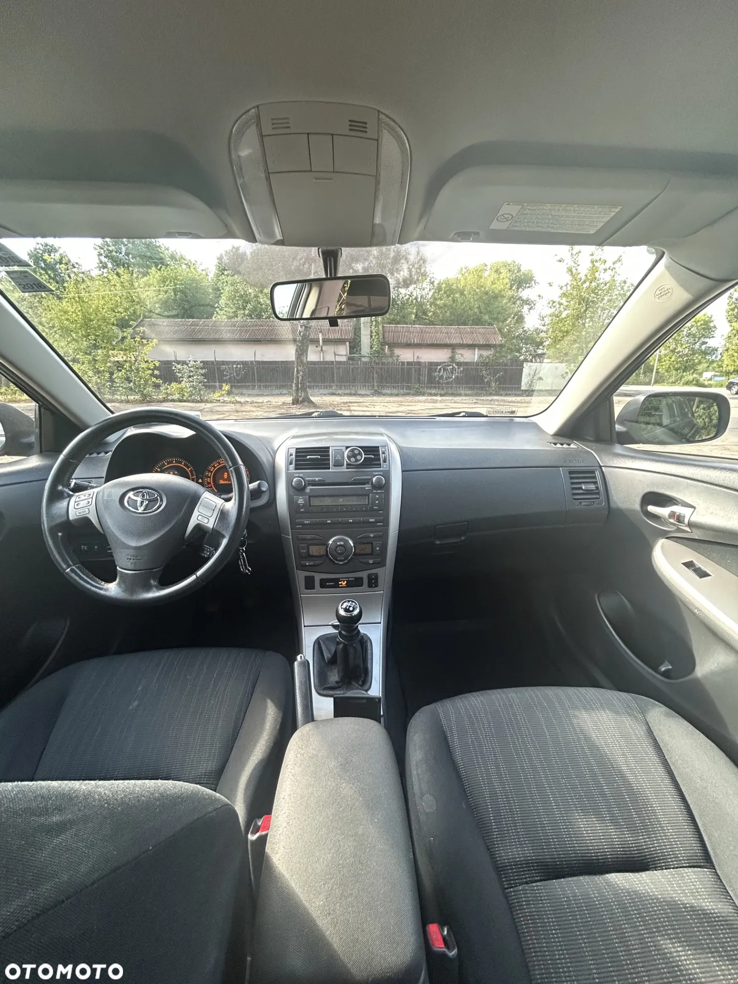 Toyota Corolla - 9