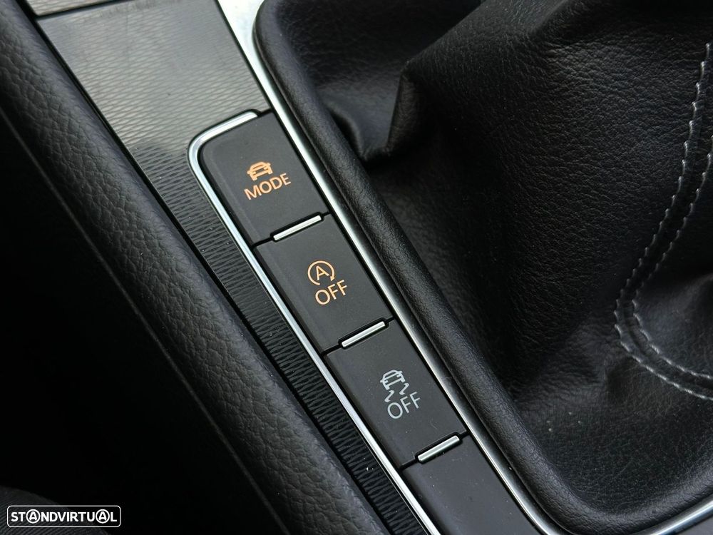 VW Golf GTD BlueMotion - 24