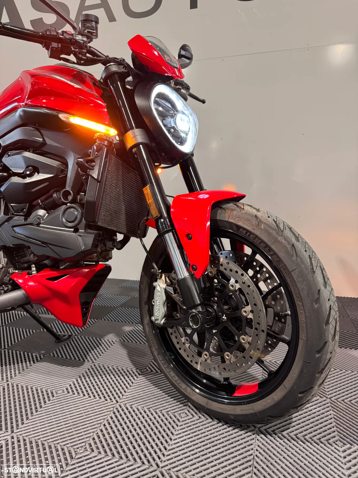 Ducati Monster 937 - 43