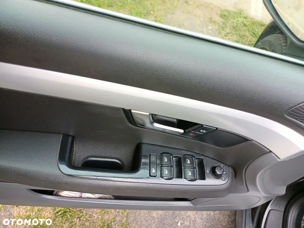 Seat Exeo 2.0 TDI DPF Style - 11