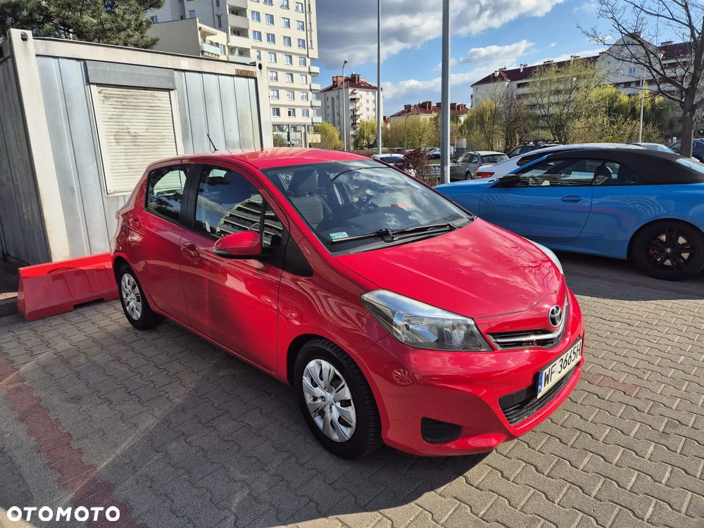 Toyota Yaris 1.33 Premium - 14