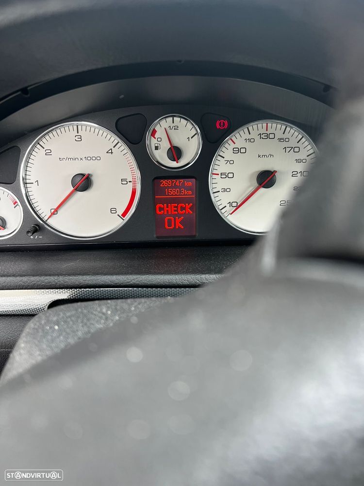 Peugeot 407 SW 1.6 HDi Executive - 6