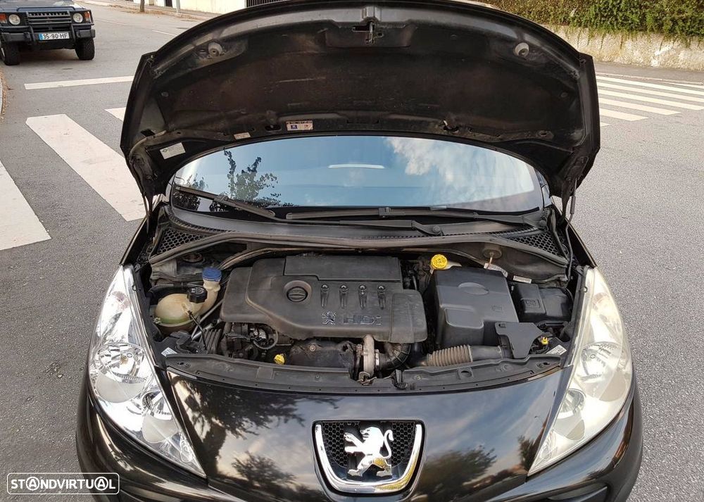 Peugeot 207 1.4 HDi Trendy - 11