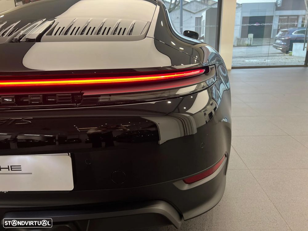 Porsche 911 (992) Carrera GTS - 6