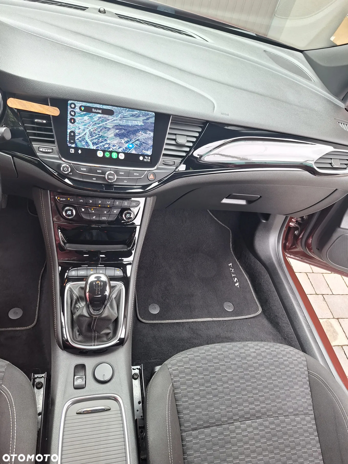 Opel Astra V 1.0 T Essentia S&S - 24