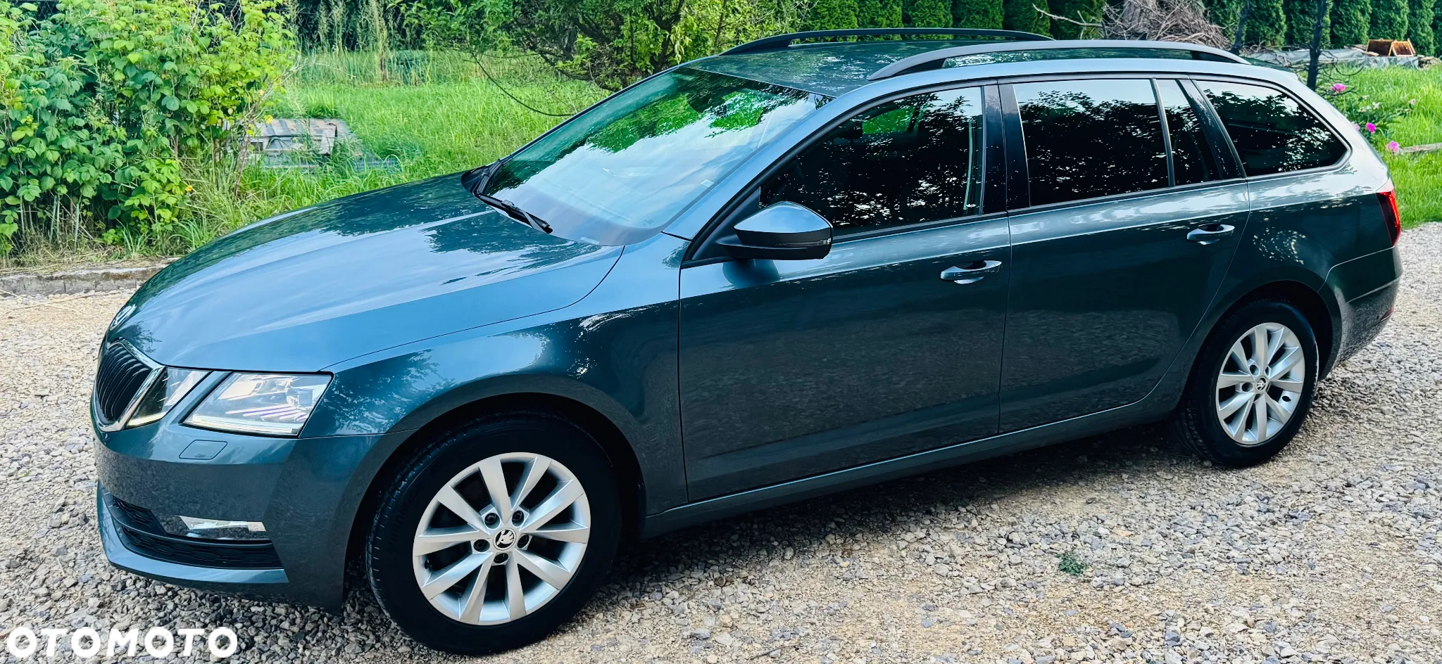 Skoda Octavia 2.0 TDI DSG Ambition - 4