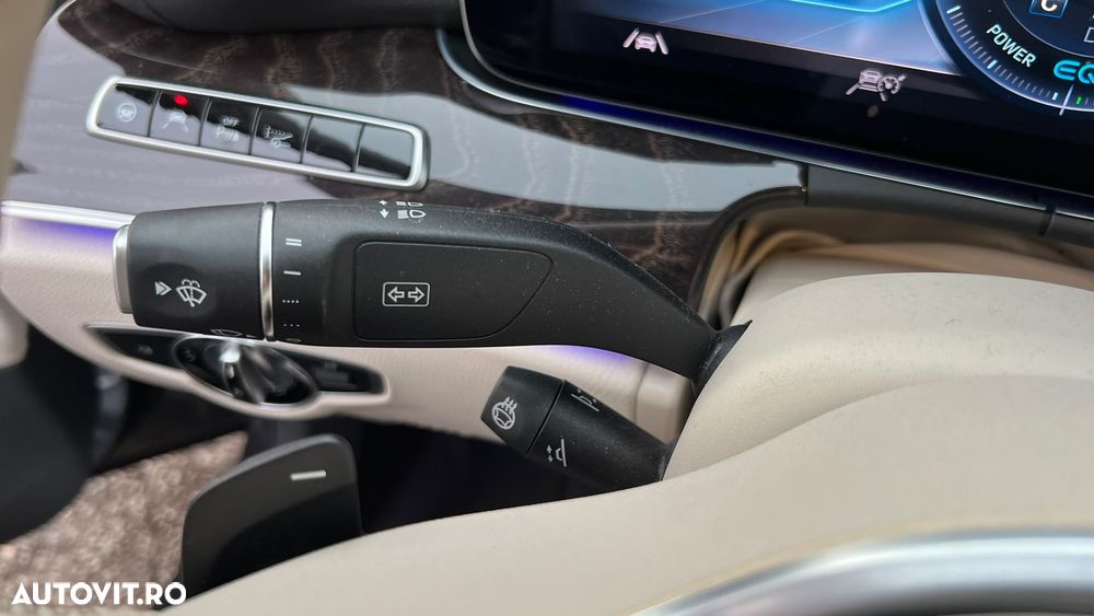 Mercedes-Benz CLS - 9