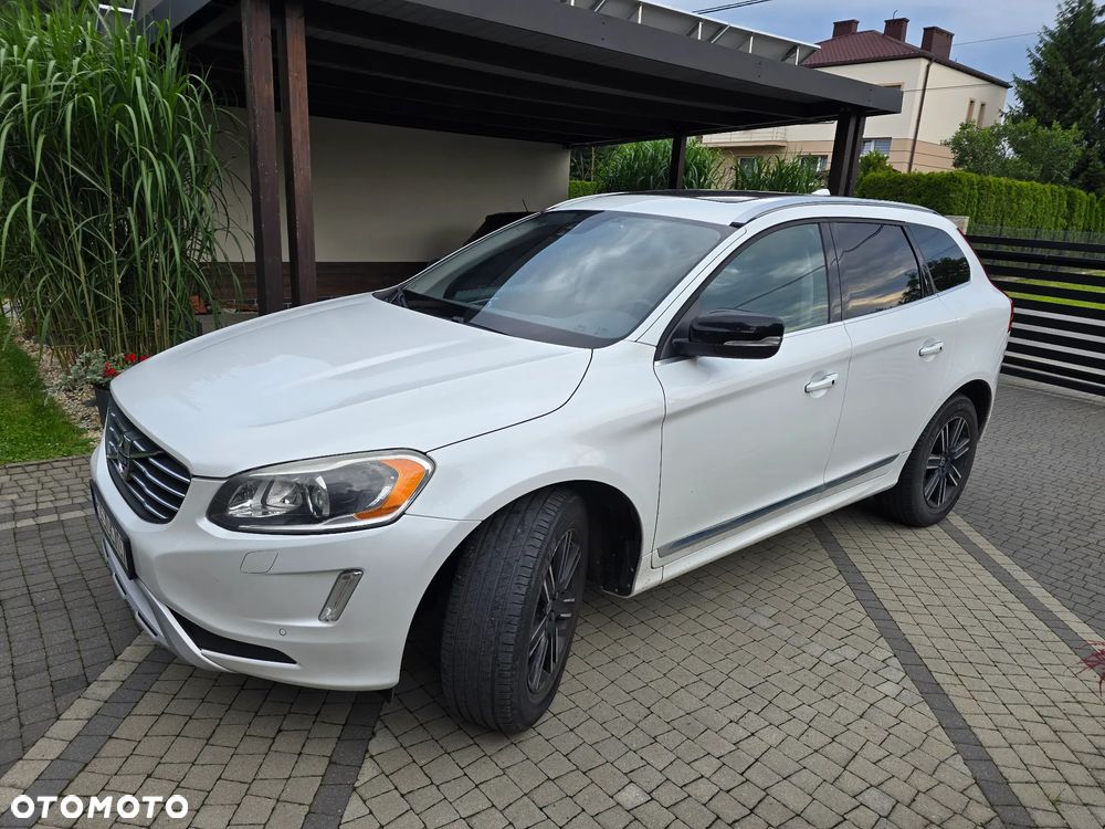 Volvo XC 60 T5 AWD Drive-E Momentum - 3