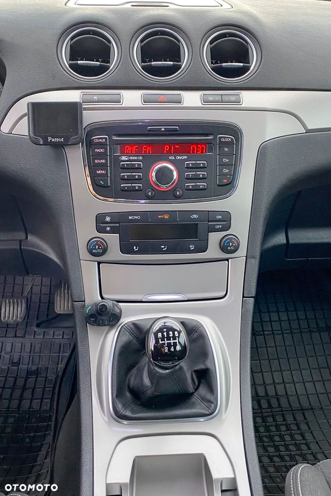 Ford S-Max - 5