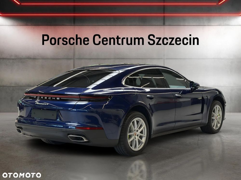 Porsche Panamera 4 E-Hybrid PHEV - 6