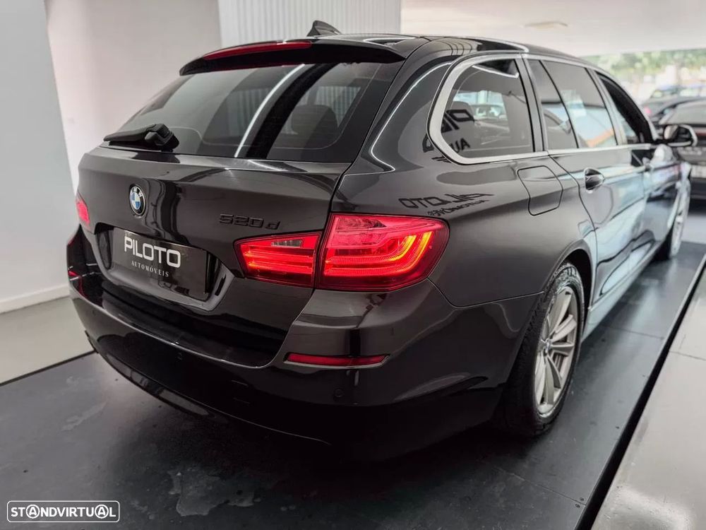 BMW 520 d Line Luxury Auto - 11