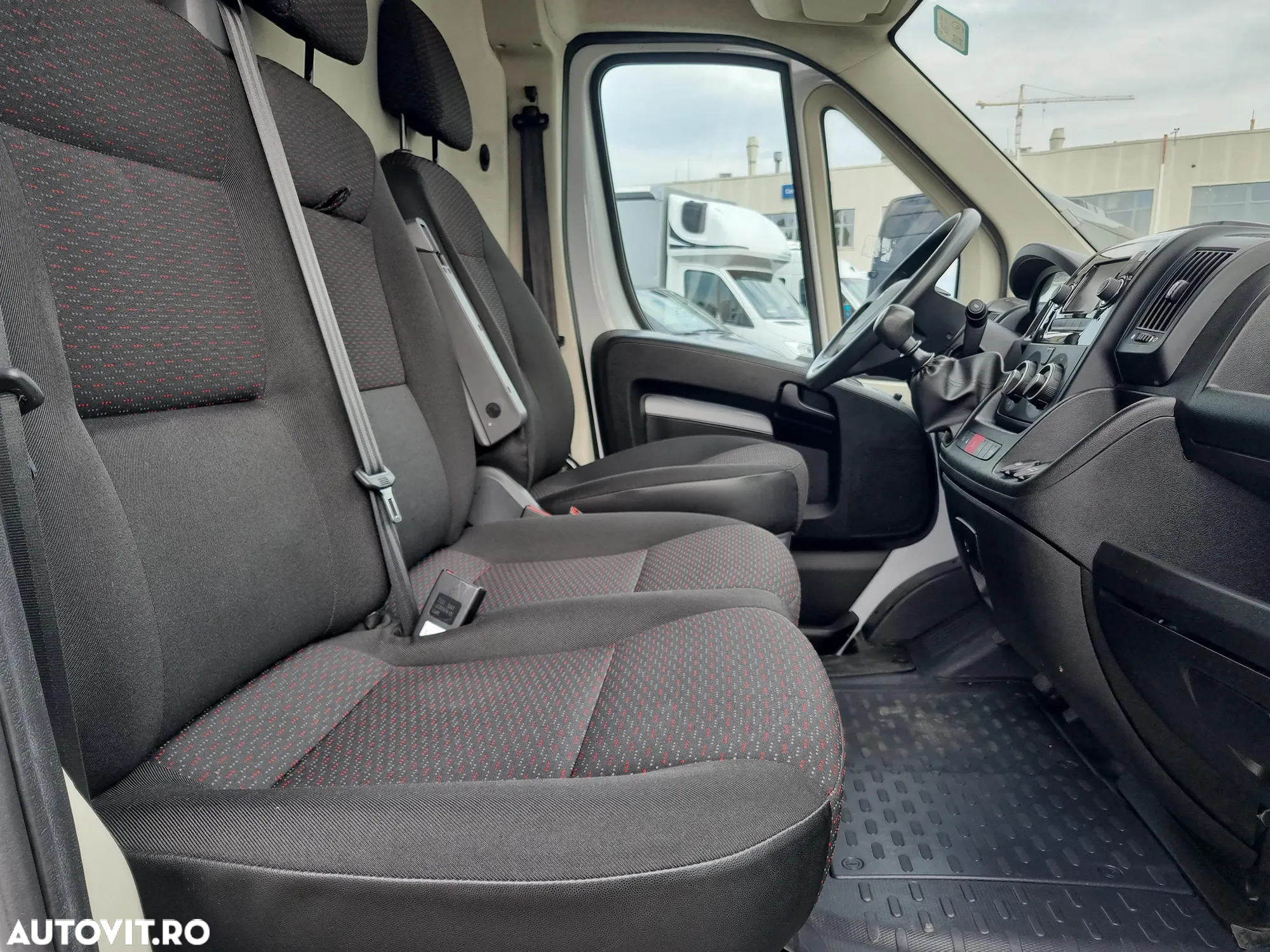 Peugeot Boxer L4H2 2.2BlueHDI - 10