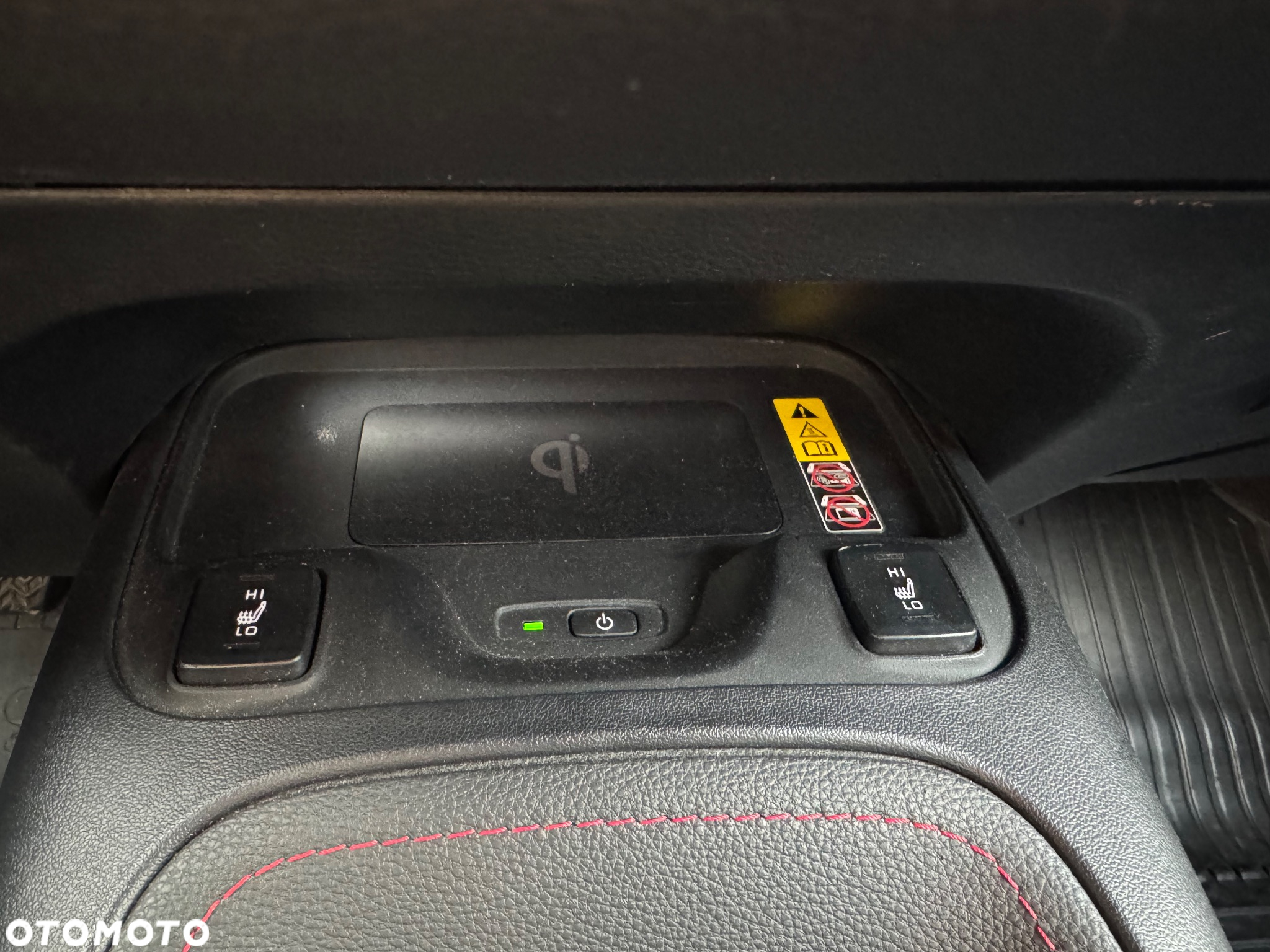Toyota Corolla 2.0 Hybrid GR Sport Dynamic - 22