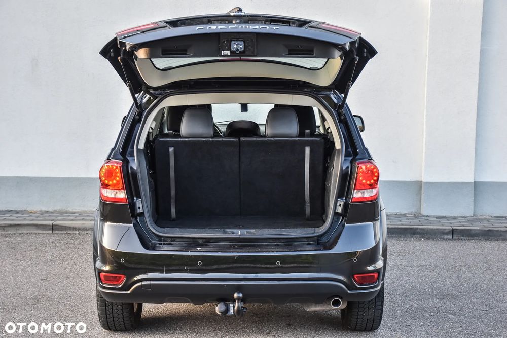 Fiat Freemont 2.0 Multijet Black Code AWD - 39