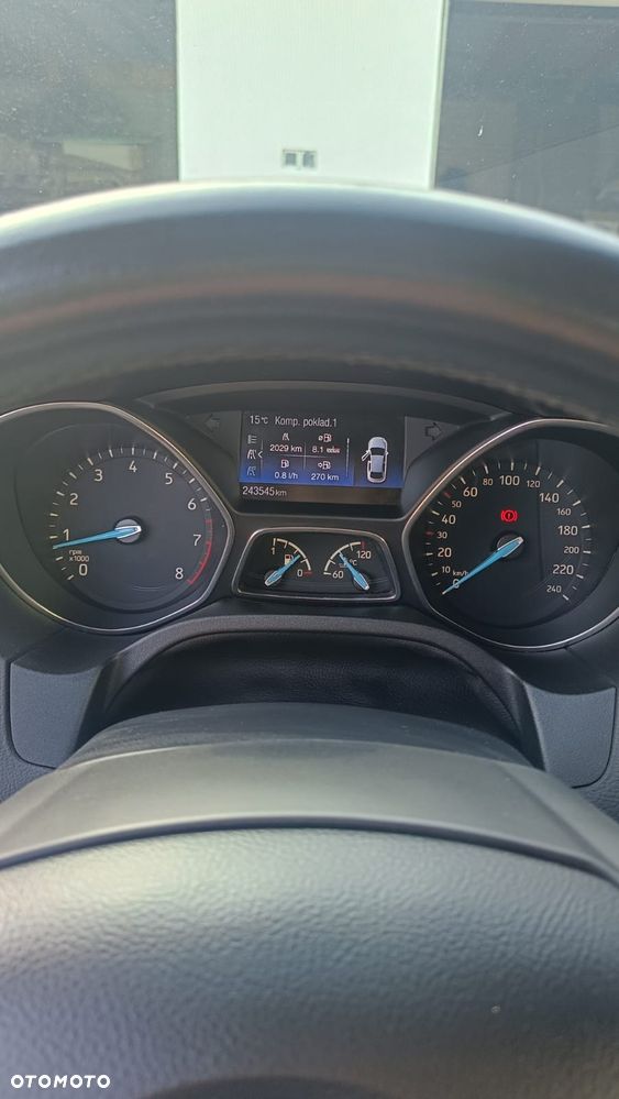Ford Focus - 12