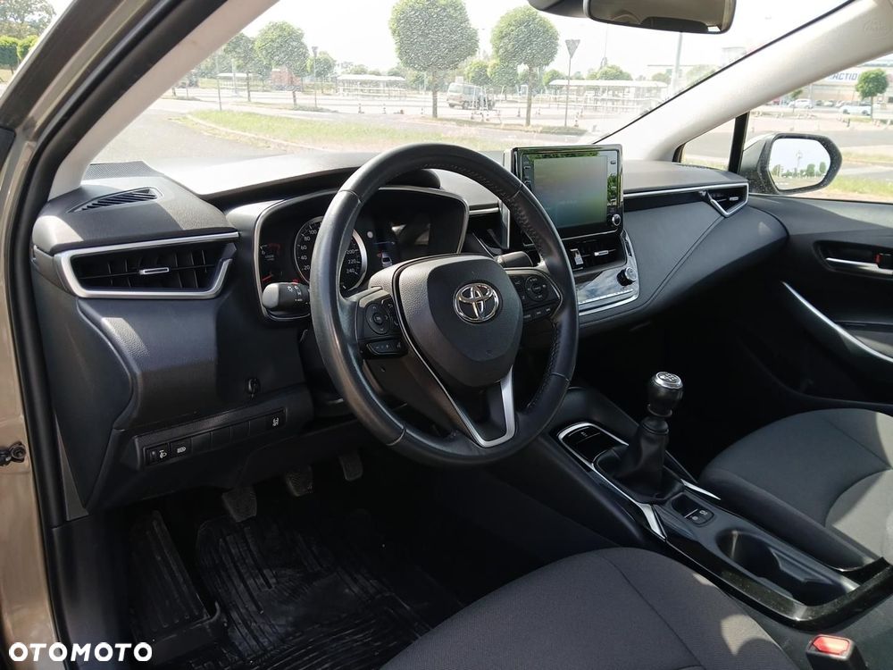 Toyota Corolla - 20