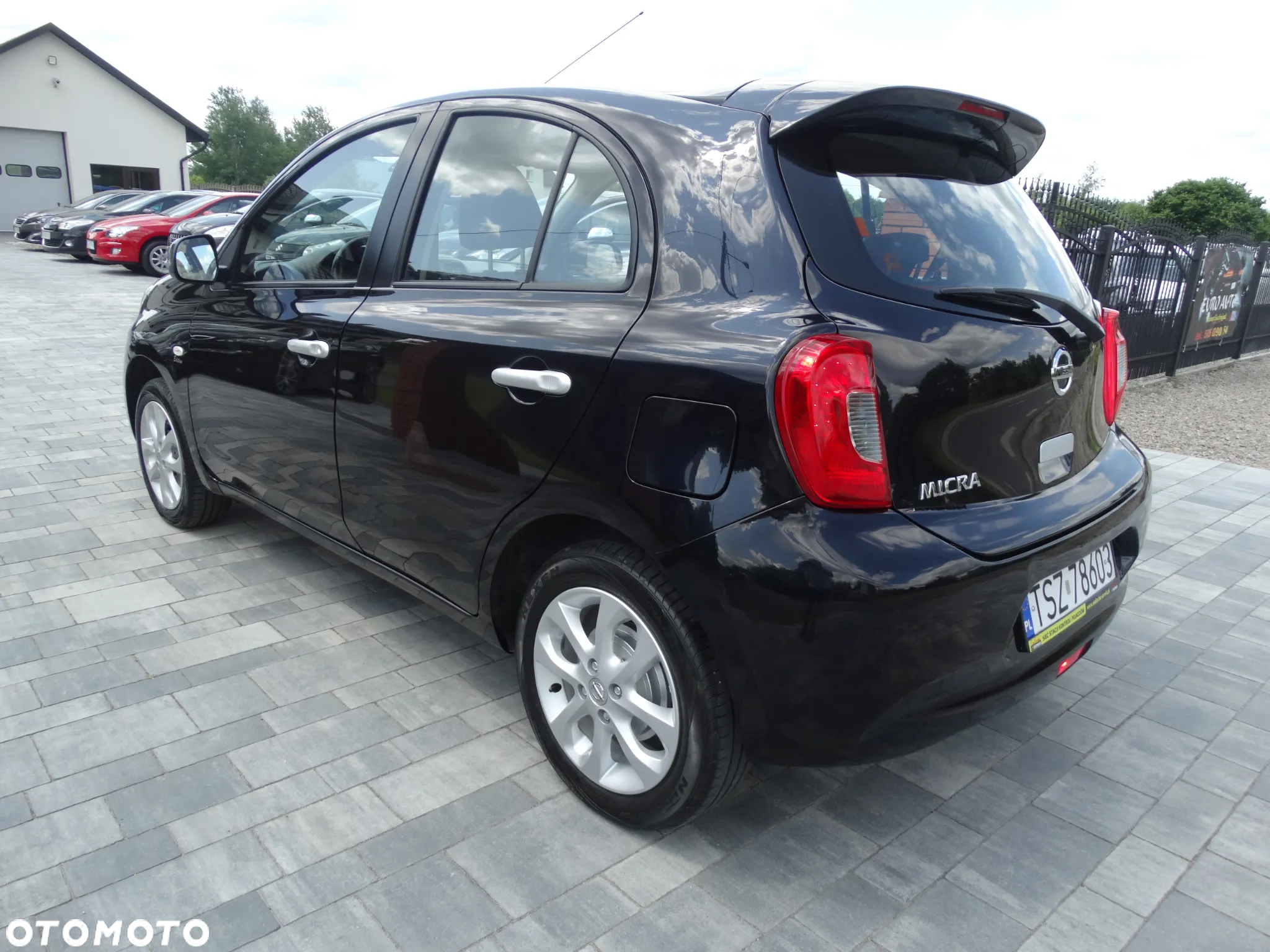 Nissan Micra 1.2 Acenta CVT - 14