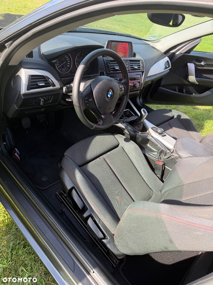 BMW Seria 1 116d DPF - 29