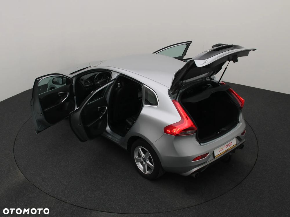 Volvo V40 D4 Drive-E R-Design Kinetic - 11