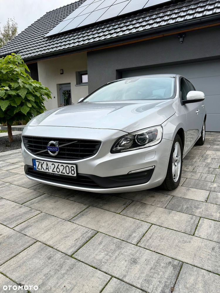Volvo V60 D4 Drive-E Kinetic - 2