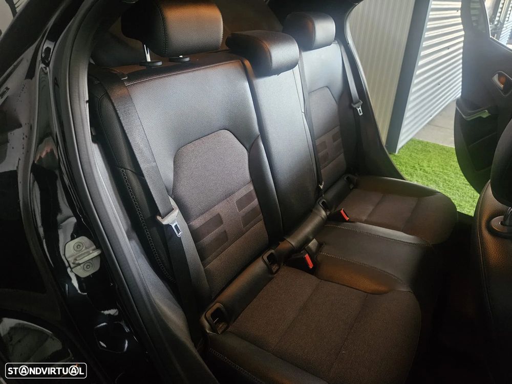 Mercedes-Benz GLA 180 (CDI) d 7G-DCT AMG Line - 27