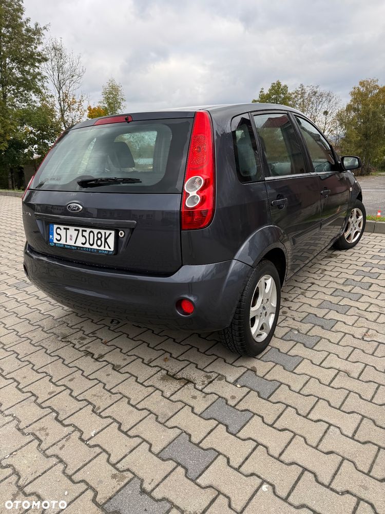Ford Fiesta - 3