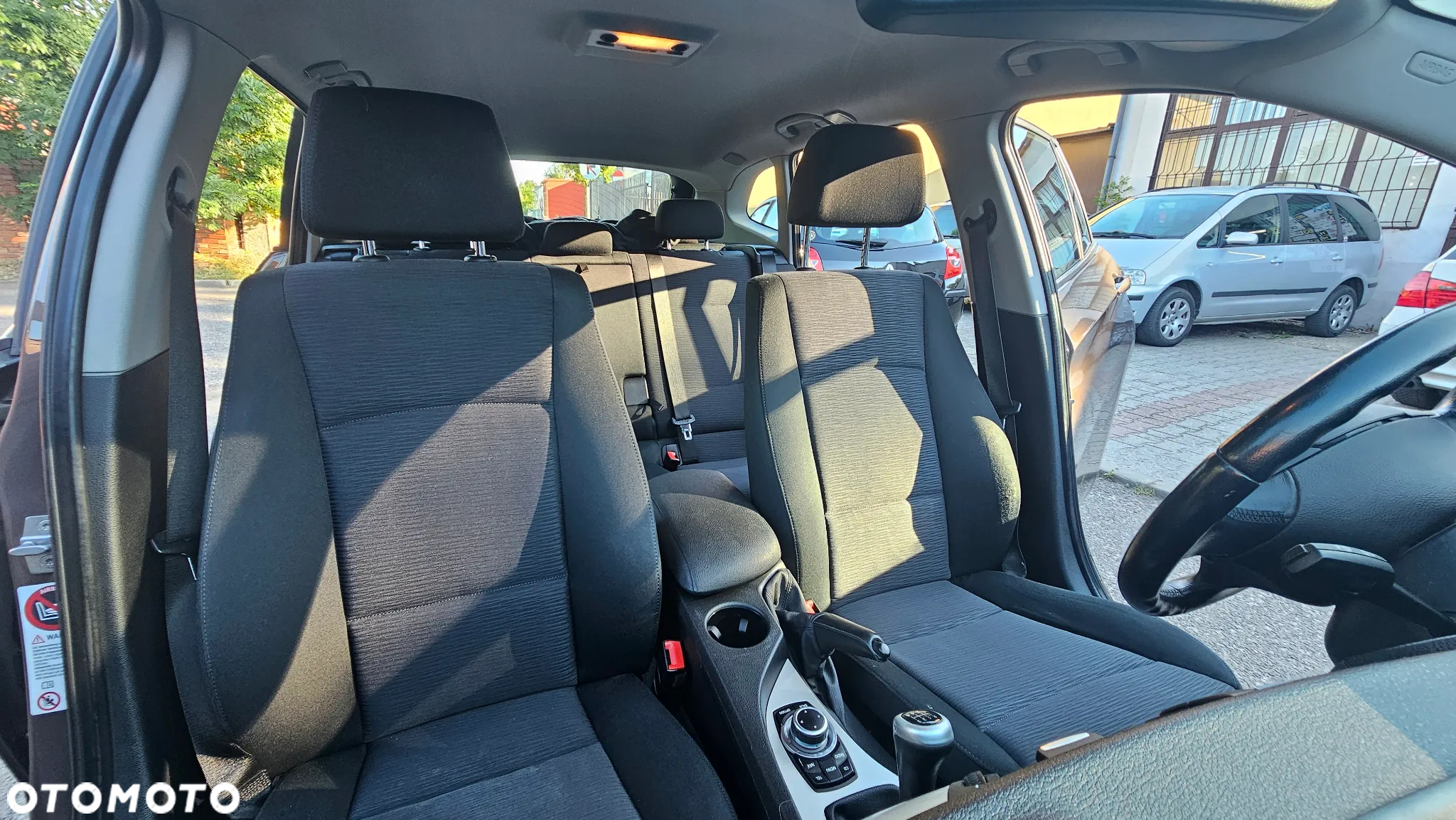 BMW X1 xDrive18d xLine - 12