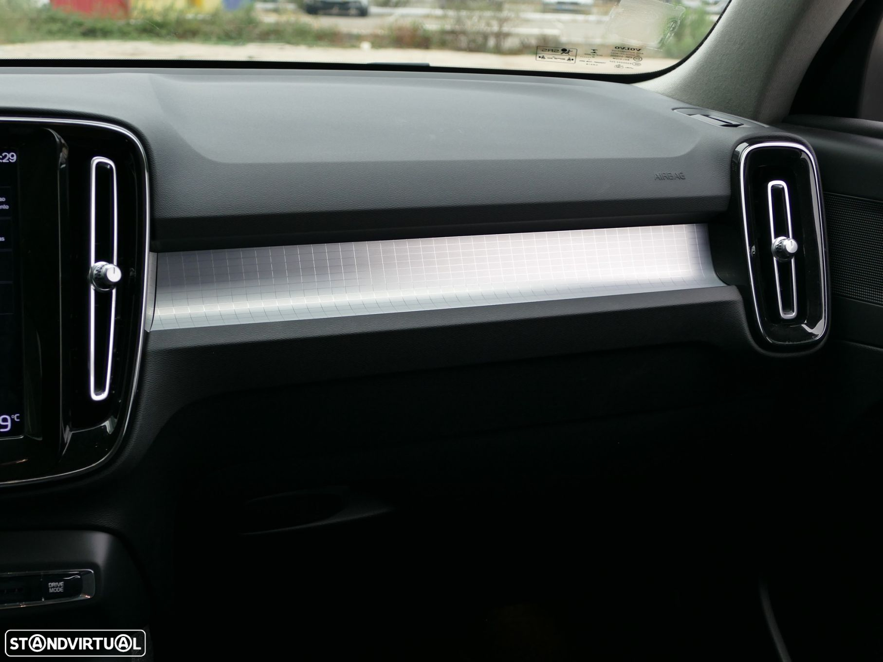 Volvo XC 40 1.5 T4 PHEV Inscription Expression - 33