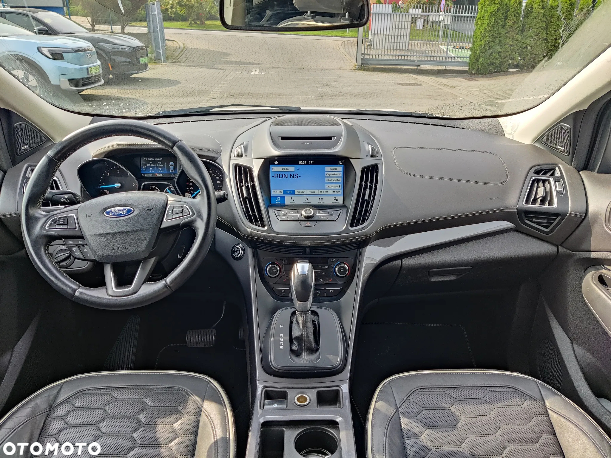 Ford Kuga Vignale 2.0 TDCi AWD - 13