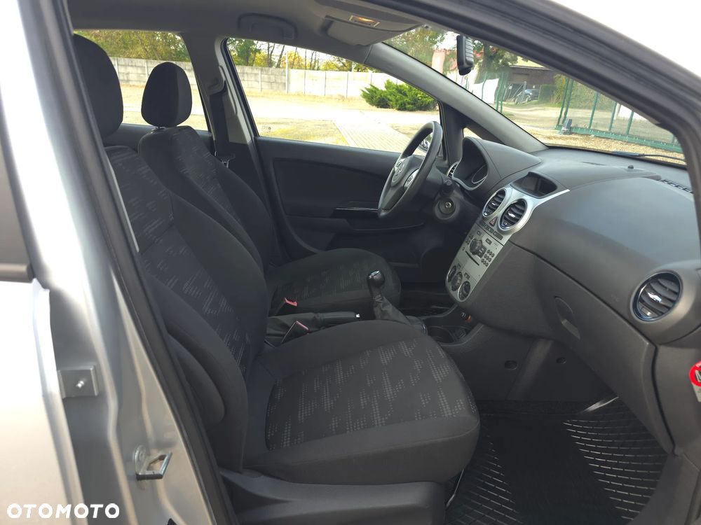 Opel Corsa 1.2 16V Enjoy - 16