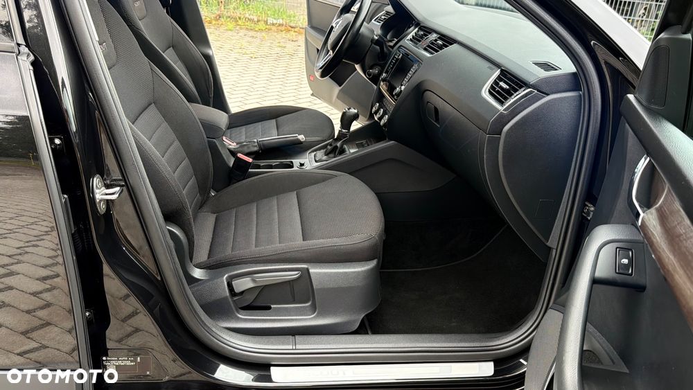 Skoda Octavia 2.0 TDI 4x4 DSG Scout - 39
