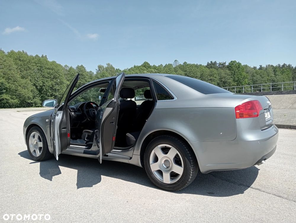Audi A4 Limousine 1.9 TDI Quattro - 15