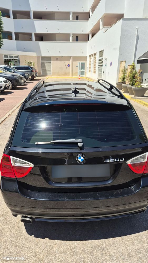 BMW 320 d Auto - 8