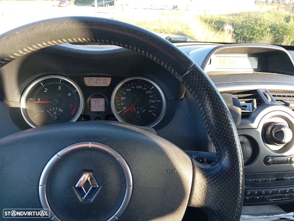 Renault Mégane Break 1.5 dCi Dynamique - 6